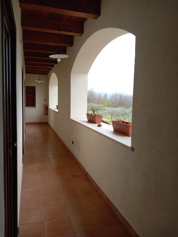 Agriturismo L'Ulivo Padula Exterior photo