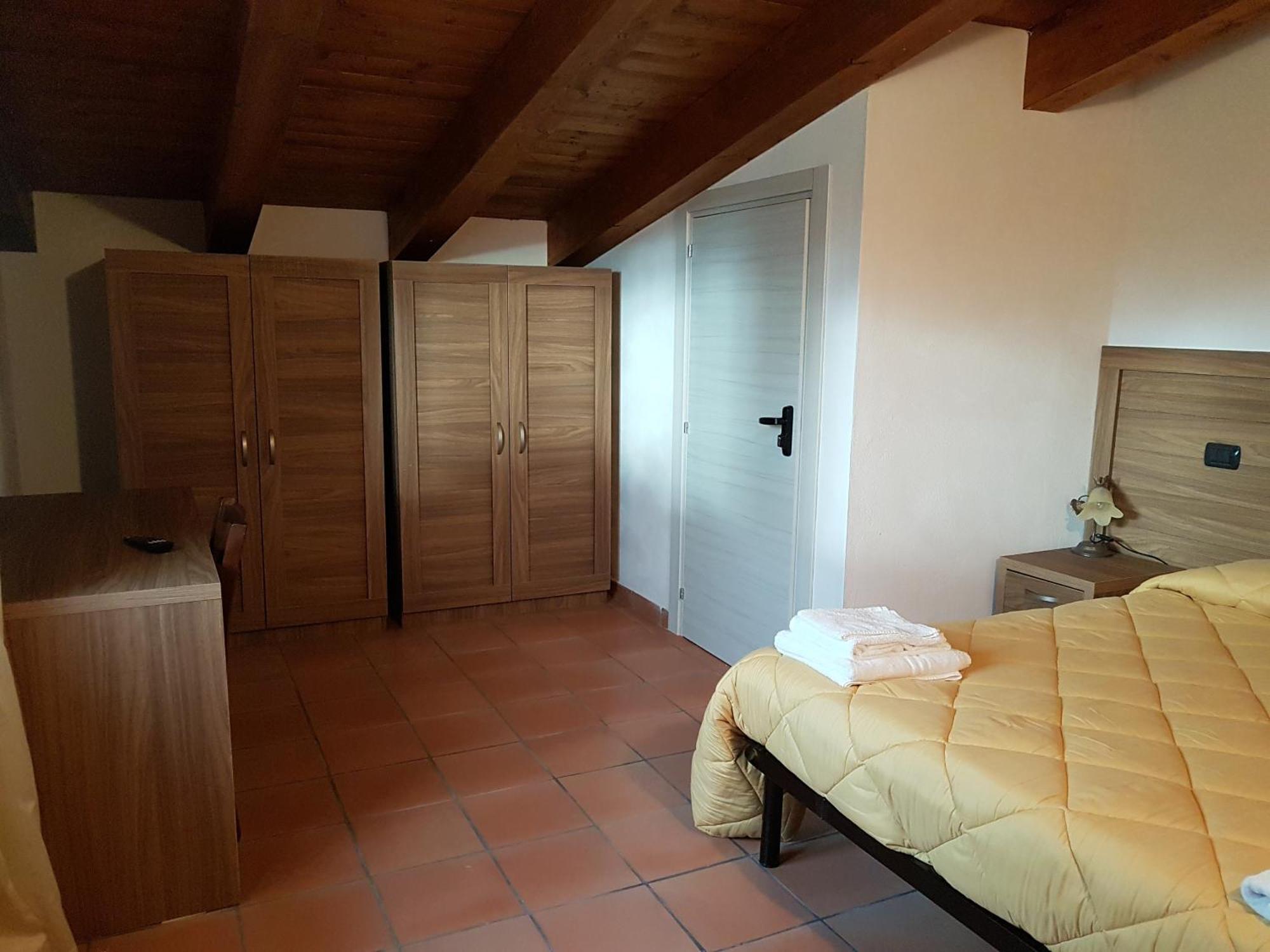 Agriturismo L'Ulivo Padula Exterior photo